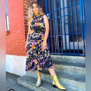 NOOWORKS dahlia in better days